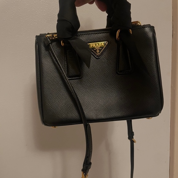 Prada Galleria Saffiano leather mini-bag - Picture 7 of 8